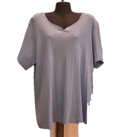 1X Basic Editions light purple short sleeve scoop v-neck pull over short - Picture 2 of 13